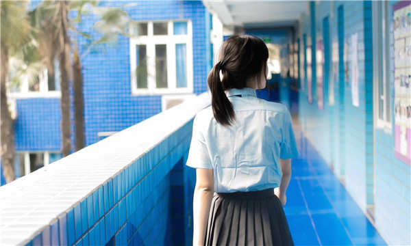 华安如何找到一个可以帮助我生孩子的女人？